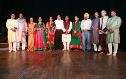 Ist Day of Kathak Dance Festival, Chandigarh organised by NZCC in collaboration with CSNA. Ms.Nalini Singhal, Regional Director ICCR was Chief Guest on this occasion. Prof. Saubhagya Vardhan, Director NZCC and Sh.Kamal Arora, chairman, CSNA was also present.